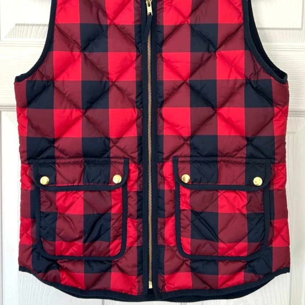 J.Crew Women’s XS Excursion Quilted Down Vest Red Navy Buffalo Plaid Puffer NICE - Picture 2 of 6